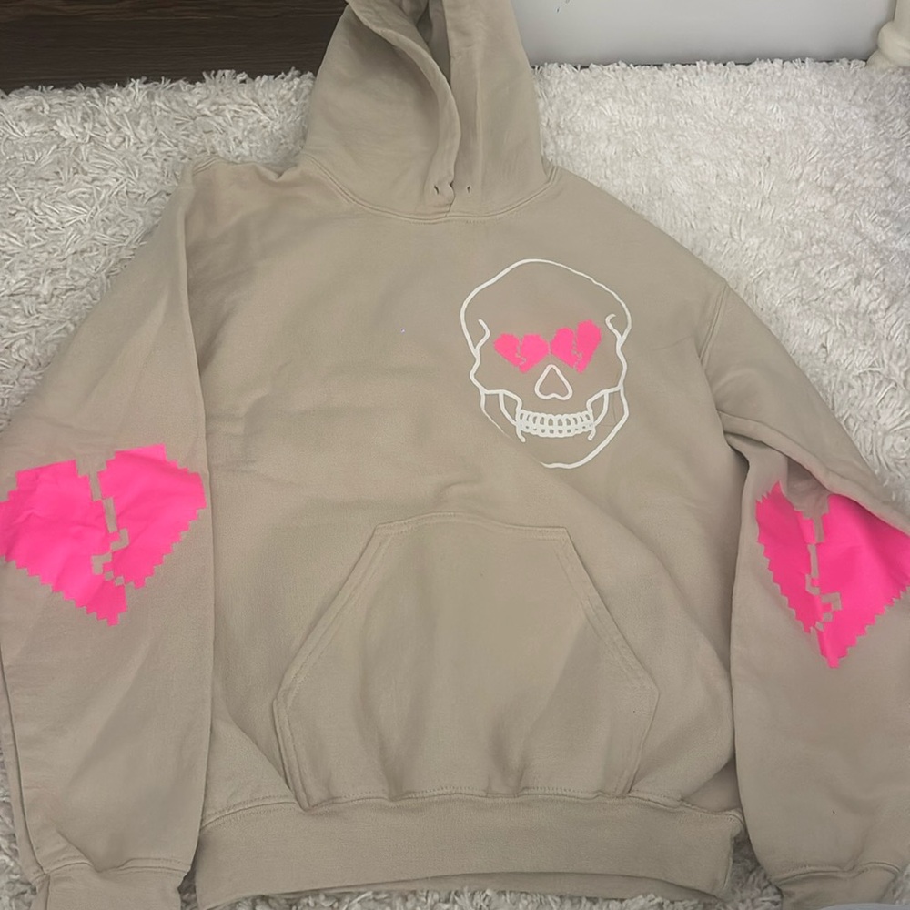 tan hoodie